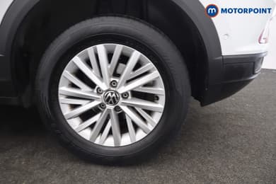 Volkswagen T-Roc Life Manual Petrol SUV - Stock Number (1659416) - 28th supplementary image