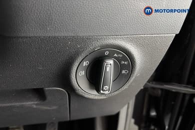Skoda Karoq Se L Manual Petrol SUV - Stock Number (1669593) - 18th supplementary image