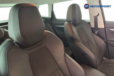 Skoda Karoq Se L Manual Petrol SUV - Stock Number (1669593) - 23rd supplementary image