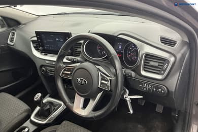 KIA Xceed 2 Manual Petrol Hatchback - Stock Number (1673176) - 8th supplementary image