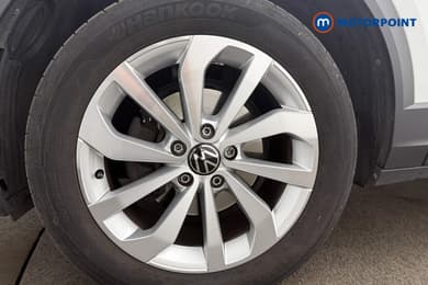 Volkswagen T-Roc Match Manual Petrol SUV - Stock Number (1673736) - 11th supplementary image