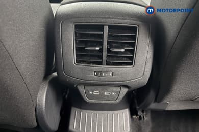 Volkswagen T-Roc Match Manual Petrol SUV - Stock Number (1673736) - 20th supplementary image