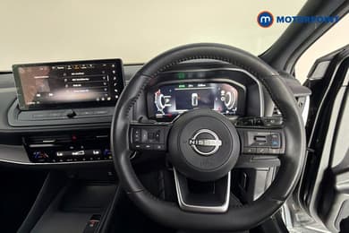 Nissan Qashqai Tekna Automatic Petrol SUV - Stock Number (1673879) - 5th supplementary image