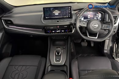 Nissan Qashqai Tekna Automatic Petrol SUV - Stock Number (1673879) - 1st supplementary image
