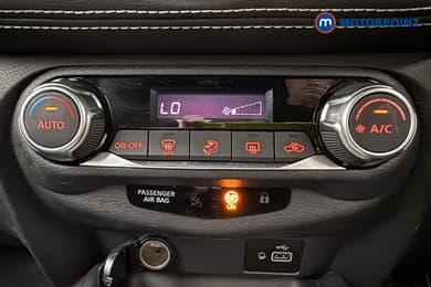 Nissan Juke N-Connecta Manual Petrol SUV - Stock Number (1655783) - 16th supplementary image