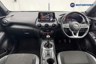 Nissan Juke N-Connecta Manual Petrol SUV - Stock Number (1655783) - 1st supplementary image
