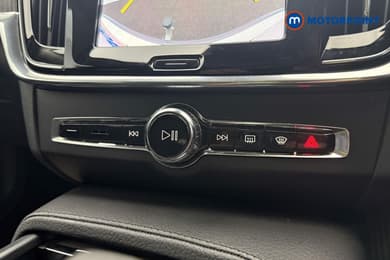 Volvo V90 Cross Country Automatic Diesel Estate - Stock Number (1667182) - 15th supplementary image