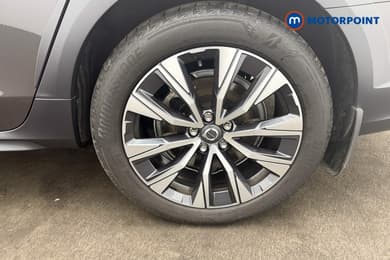 Volvo V90 Cross Country Automatic Diesel Estate - Stock Number (1667182) - 28th supplementary image