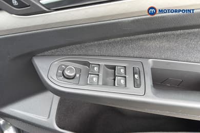Volkswagen Golf Life Manual Petrol Hatchback - Stock Number (1668425) - 3rd supplementary image