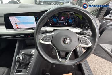 Volkswagen Golf Life Manual Petrol Hatchback - Stock Number (1668425) - 5th supplementary image