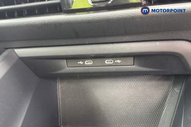 Volkswagen Golf Life Manual Petrol Hatchback - Stock Number (1668425) - 13th supplementary image