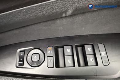 KIA Sportage Gt-Line Automatic Petrol-Electric Hybrid SUV - Stock Number (1670293) - 19th supplementary image