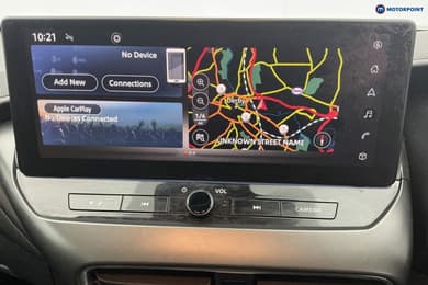 Nissan Juke N-Connecta Manual Petrol SUV - Stock Number (1671606) - 2nd supplementary image