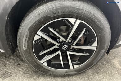 Nissan Juke N-Connecta Manual Petrol SUV - Stock Number (1671606) - 33rd supplementary image