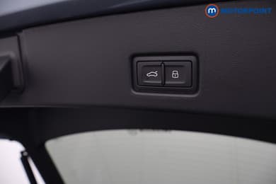 Audi Q4 S Line Automatic Electric SUV - Stock Number (1674260) - 54th supplementary image