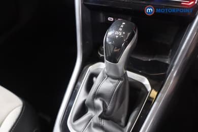 Volkswagen T-Roc Style Automatic Petrol SUV - Stock Number (1649750) - 13th supplementary image