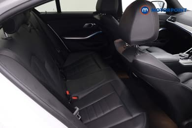 BMW 3 Series M Sport Automatic Petrol Plug-In Hybrid Saloon - Stock Number (1669415) - 24th supplementary image