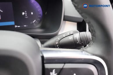 Volvo Xc40 Core Automatic Petrol SUV - Stock Number (1671209) - 9th supplementary image