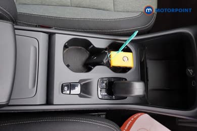 Volvo Xc40 Core Automatic Petrol SUV - Stock Number (1671209) - 13th supplementary image