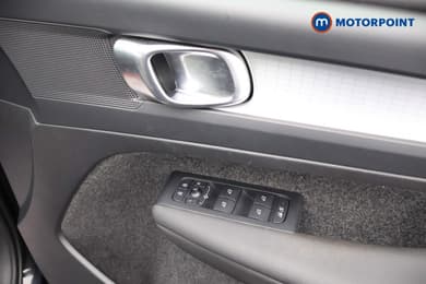 Volvo Xc40 Core Automatic Petrol SUV - Stock Number (1671209) - 20th supplementary image