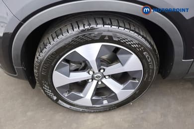Volvo Xc40 Core Automatic Petrol SUV - Stock Number (1671209) - 1st supplementary image