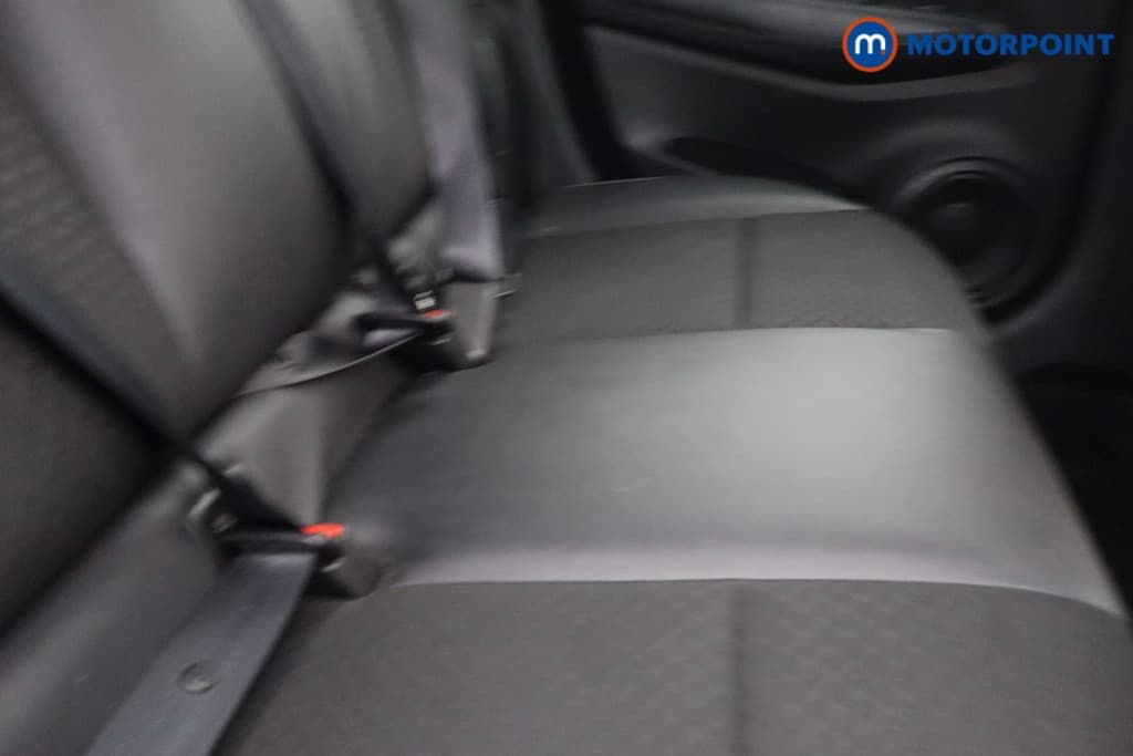 Nissan Juke N-Connecta Automatic Petrol SUV - Stock Number (1671821) - 8th supplementary image