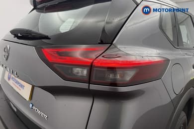Nissan X-Trail Acenta Premium Automatic Petrol-Electric Hybrid SUV - Stock Number (1667530) - 18th supplementary image