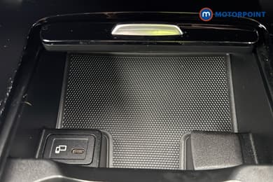 Mercedes-Benz A Class Amg Line Automatic Petrol Hatchback - Stock Number (1667806) - 15th supplementary image