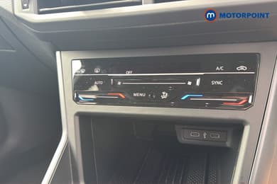 Volkswagen Polo R-Line Manual Petrol Hatchback - Stock Number (1668505) - 10th supplementary image
