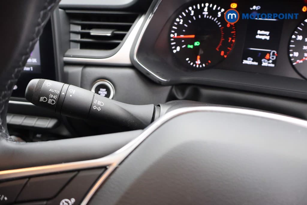 Renault Captur Evolution Manual Petrol SUV - Stock Number (1669014) - 8th supplementary image