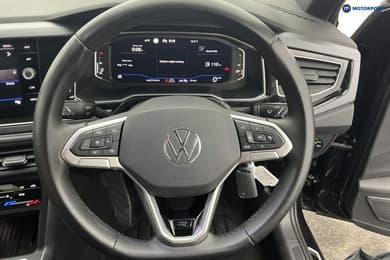 Volkswagen Polo R-Line Manual Petrol Hatchback - Stock Number (1670134) - 6th supplementary image
