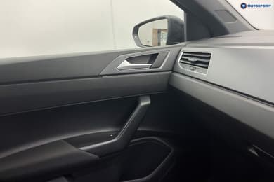 Volkswagen Polo R-Line Manual Petrol Hatchback - Stock Number (1670134) - 19th supplementary image