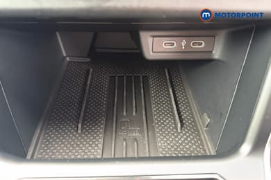 Volkswagen Polo Match Manual Petrol Hatchback - Stock Number (1670139) - 10th supplementary image