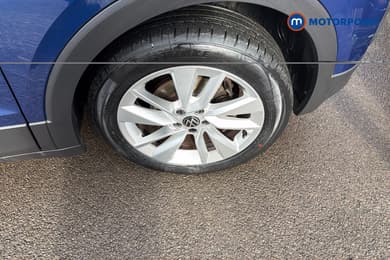 Volkswagen T-Cross SE Manual Petrol SUV - Stock Number (1670967) - 1st supplementary image
