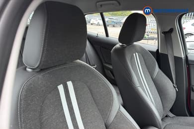 BMW 1 Series Sport Automatic Petrol Hatchback - Stock Number (1673910) - 18th supplementary image