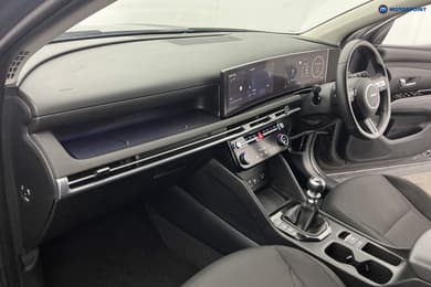 Hyundai Tucson Advance Manual Petrol SUV - Stock Number (1675132) - 9th supplementary image