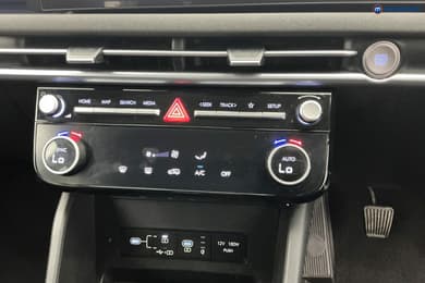 Hyundai Tucson Advance Manual Petrol SUV - Stock Number (1675132) - 17th supplementary image