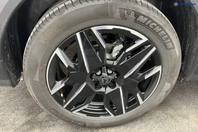 Peugeot 5008 Allure Premium Automatic Petrol SUV - Stock Number (1675631) - 32nd supplementary image