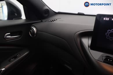 Nissan Juke N-Connecta Automatic Petrol SUV - Stock Number (1667446) - 15th supplementary image