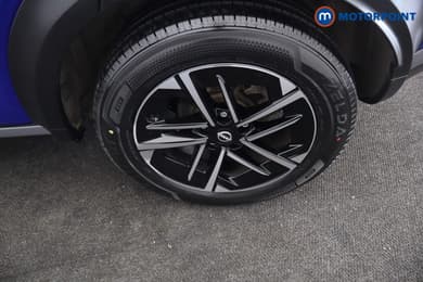 Nissan Juke N-Connecta Automatic Petrol SUV - Stock Number (1667446) - 33rd supplementary image
