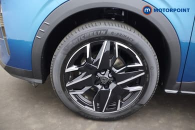 Peugeot 3008 GT Automatic Petrol SUV - Stock Number (1674175) - 35th supplementary image