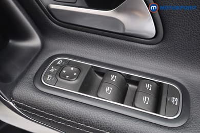 Mercedes-Benz CLA Amg Line Automatic Petrol Estate - Stock Number (1675177) - 16th supplementary image