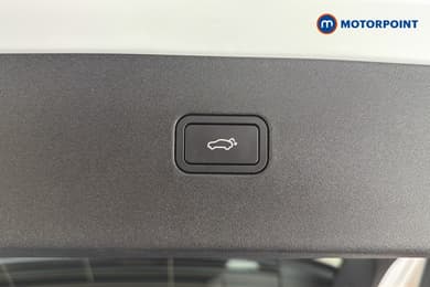 Volvo Ex30 Plus Automatic Electric SUV - Stock Number (1675697) - 35th supplementary image