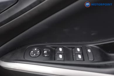 Vauxhall Grandland Ultimate Manual Petrol SUV - Stock Number (1672694) - 10th supplementary image