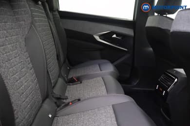 Peugeot 5008 Allure Premium Automatic Petrol SUV - Stock Number (1675605) - 7th supplementary image