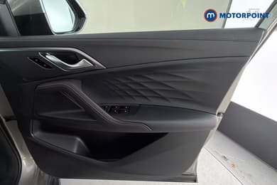 Mg Motor Uk HS Trophy Automatic Petrol Plug-In Hybrid SUV - Stock Number (1676719) - 19th supplementary image