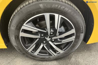 Peugeot 208 Active Premium -Plus Manual Petrol Hatchback - Stock Number (1677210) - 34th supplementary image