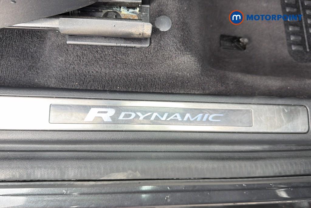 Land Rover Discovery Sport R-Dynamic Hse Automatic Petrol Plug-In Hybrid SUV - Stock Number (1657875) - 8th supplementary image