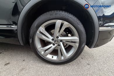 Volkswagen Tiguan R-Line Edition Automatic Petrol SUV - Stock Number (1674709) - 20th supplementary image