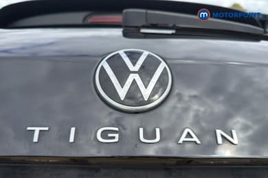 Volkswagen Tiguan R-Line Edition Automatic Petrol SUV - Stock Number (1674709) - 25th supplementary image
